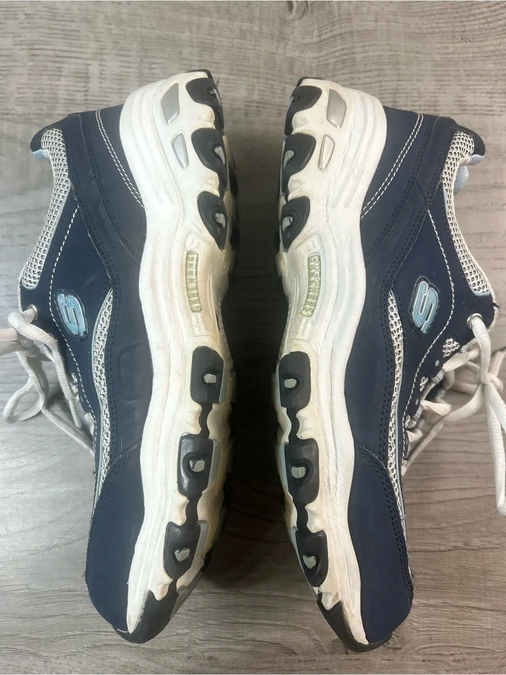 Skechers D'Lites Navy and White Chunky Trainers